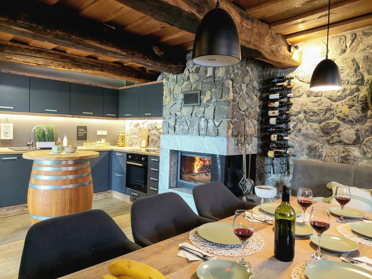 Vineyard Cottage Lan Na Hribu Semic Экстерьер фото